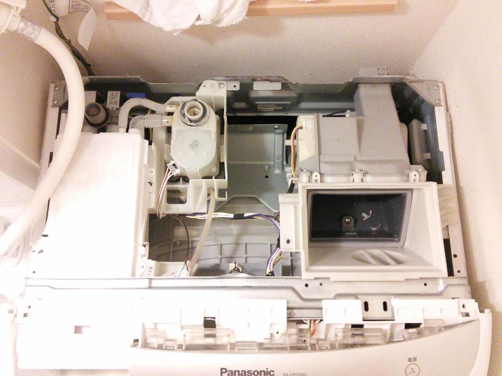 生活家電 洗濯機 乾燥機能復活へ…パナソニック ドラム式洗濯乾燥機を分解してみた（前面 